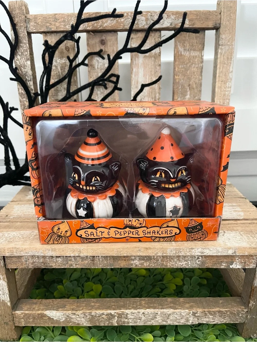 Johanna Parker Halloween Black Cat Salt & Pepper Shakers - Orange and Black